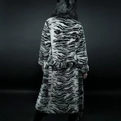 SpiritHoods LLC Tiger Classic Faux Fur Style Robe | Women's NIGHT TIME STYLE