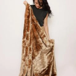 SpiritHoods LLC PREMIUM DESIGNS African Golden Cat Luxe Faux Fur Throw