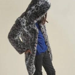 SpiritHoods LLC NIGHT TIME STYLE Snow Leopard Classic Faux Fur Coat | Men's