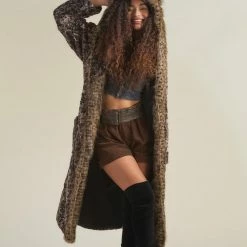SpiritHoods LLC Savannah Cat Classic Faux Fur Style Robe | Women's NIGHT TIME STYLE