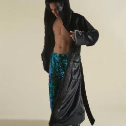 SpiritHoods LLC Black Panther Classic Faux Fur Style Robe | Men's