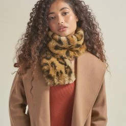 SpiritHoods LLC Jaguar Luxe Faux Fur Scarf | Women's