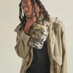 SpiritHoods LLC PREMIUM DESIGNS Ocelot Luxe Faux Fur Scarf | Men's