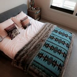 SpiritHoods LLC CUDDLE TIME Grey Wolf Faux Fur Large Blanket