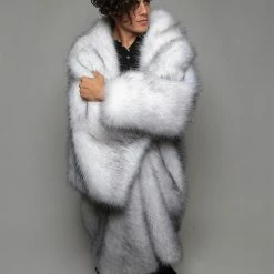 SpiritHoods LLC HOME GOODS Husky Baja Faux Fur Throw