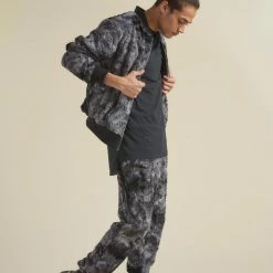 SpiritHoods LLC Shark ULTRA SOFT Faux Fur Sweatpants | Men's NEW