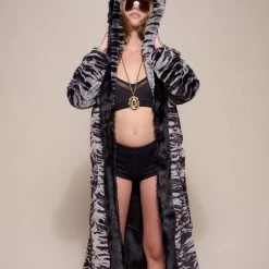 SpiritHoods LLC Tiger Classic Faux Fur Style Robe | Women's NIGHT TIME STYLE