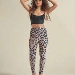 SpiritHoods LLC Giraffe High-Waisted Velvet Leggings | Women's NEW
