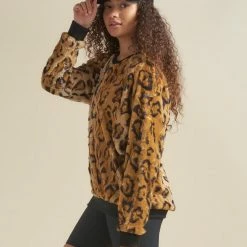 SpiritHoods LLC Cheetah ULTRA SOFT Faux Fur Sweater | Women's NEW