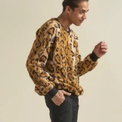 SpiritHoods LLC Cheetah ULTRA SOFT Faux Fur Sweater | Men's NEW