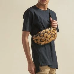 SpiritHoods LLC FESTIVAL Cheetah ULTRA SOFT Faux Fur Fanny Pack 25 SpiritHoods LLC FESTIVAL Cheetah ULTRA SOFT Faux Fur Fanny Pack