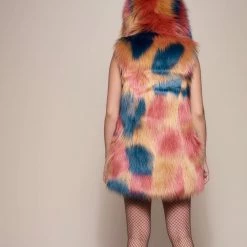 SpiritHoods LLC DAY TIME STYLE American Swallow Hooded Faux Fur Vest | Women's 13 SpiritHoods LLC DAY TIME STYLE American Swallow Hooded Faux Fur Vest | Women's