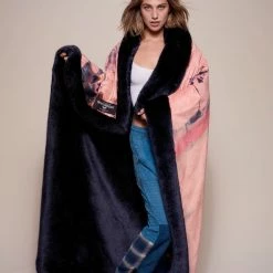 SpiritHoods LLC CUDDLE TIME Indigo Wolf Luxe Faux Fur Collector Edition Throw