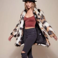 SpiritHoods LLC WOMENS Manx Cat Collared Faux Fur Coat | Women's