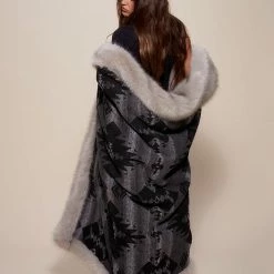 SpiritHoods LLC CUDDLE TIME Arctic Wolf Faux Fur Throw 13 SpiritHoods LLC CUDDLE TIME Arctic Wolf Faux Fur Throw