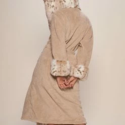 SpiritHoods LLC Snow Leopard Classic Faux Fur Robe | Women's